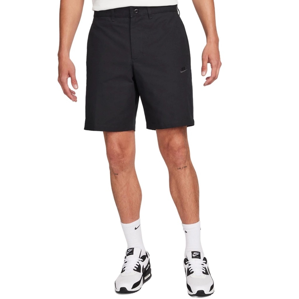 NWT Men's Nike Club Chino Shorts